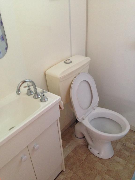 Newell Hwy Caravan Park 파크스 외부 사진