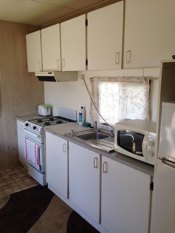 Newell Hwy Caravan Park 파크스 외부 사진